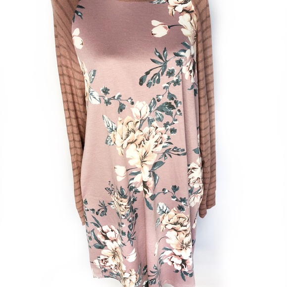 Dresses & Skirts - NWOT Stunning 1X Fall Floral/Raglan Dress